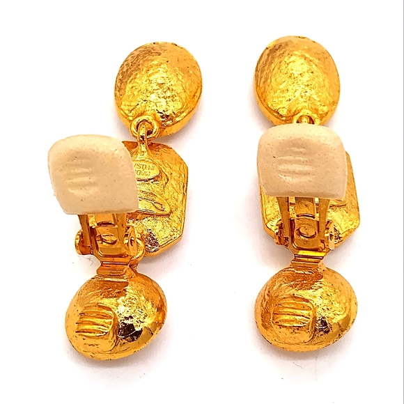 18K Oscar De La Renta Rose Clear Taupe Swarovski Crystals Clip on Drop Earrings - Picture 6 of 9